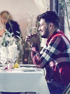 Partial Curl Ups Exercise